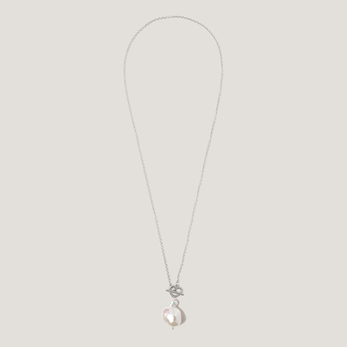 Symbol Pearl Necklace Silver